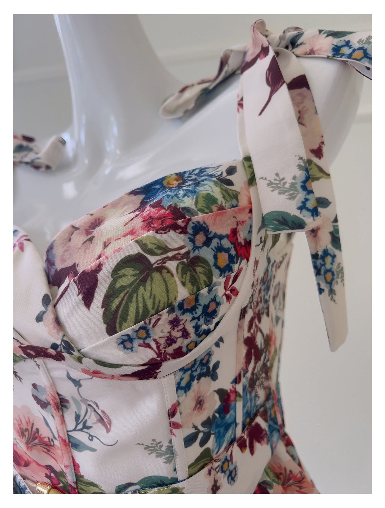 Women summer Strapless suspender dress 5