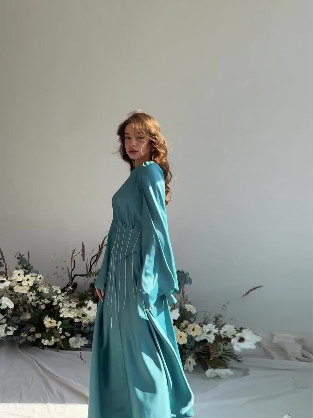 Spring Lace-Up Diamond Slim Waist Slim Fit Bell Bottom Sleeve Swing Dress 4