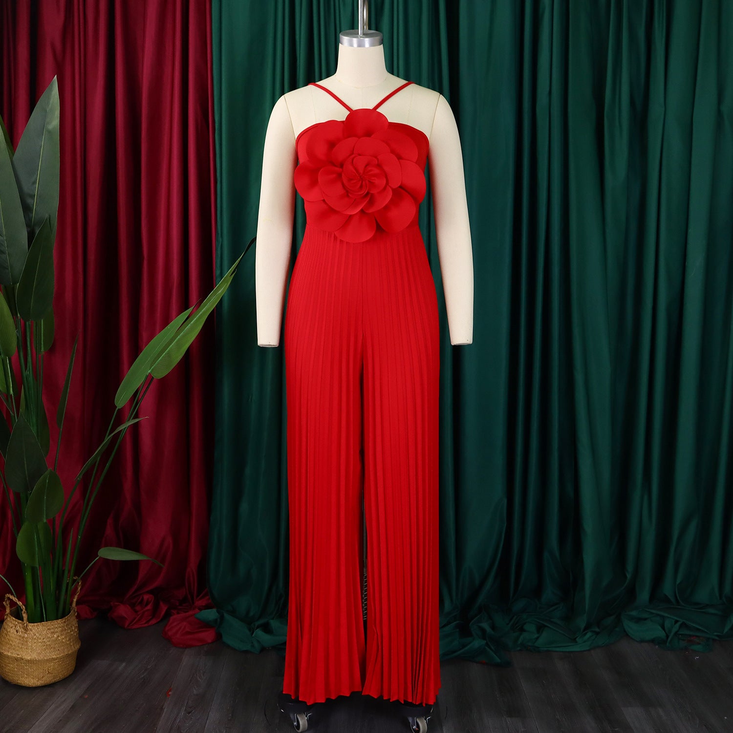 Women's Fashion Sexy Strap Flower Solid Color Pleated Jumpsuit 16