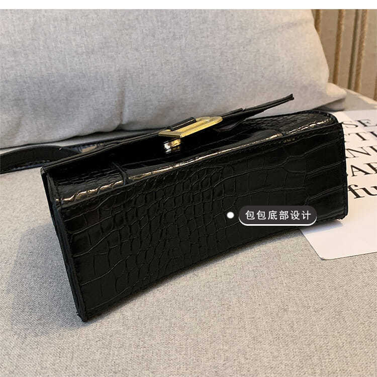 Small bag women's armpit bag one shoulder baguette retro stone texture messenger bag 17