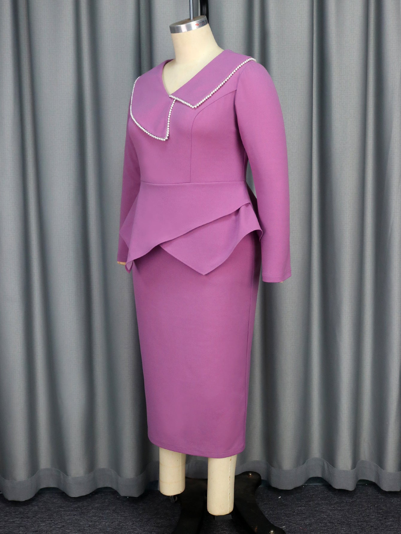Chic Purple Ruffle Pearl Long-Sleeved Midi Dress 4