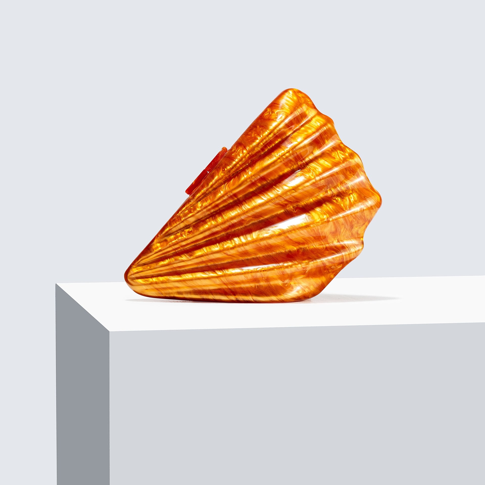 Women's Shoulder/Crossbody Bag Fan-Shaped Shell Acrylic Clutch for Wedding & Evening Party 3