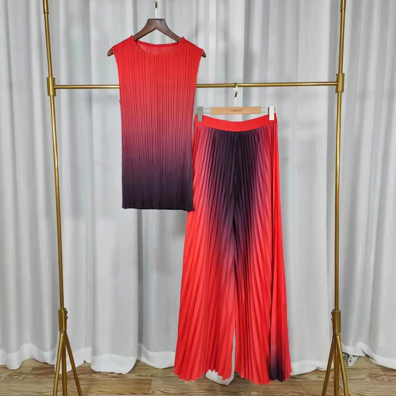 Women's Fashion Pleated Gradient Color Sleeveless Chic Loose Tops Wide-Leg Pants Set 7