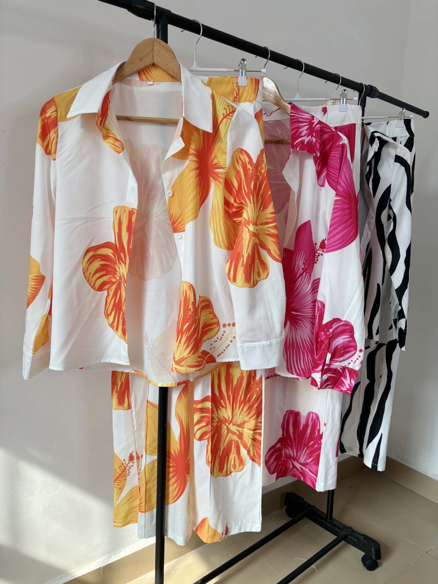 Women printed shirt and wide-leg pants Casual two-piece set 13