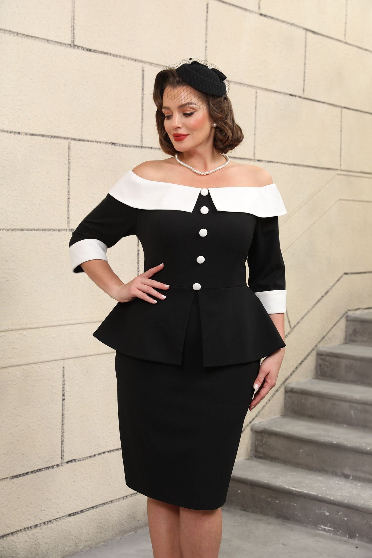 Plus-Size Contrast Off-Shoulder Formal & Cocktail Party Bodycon Dress
