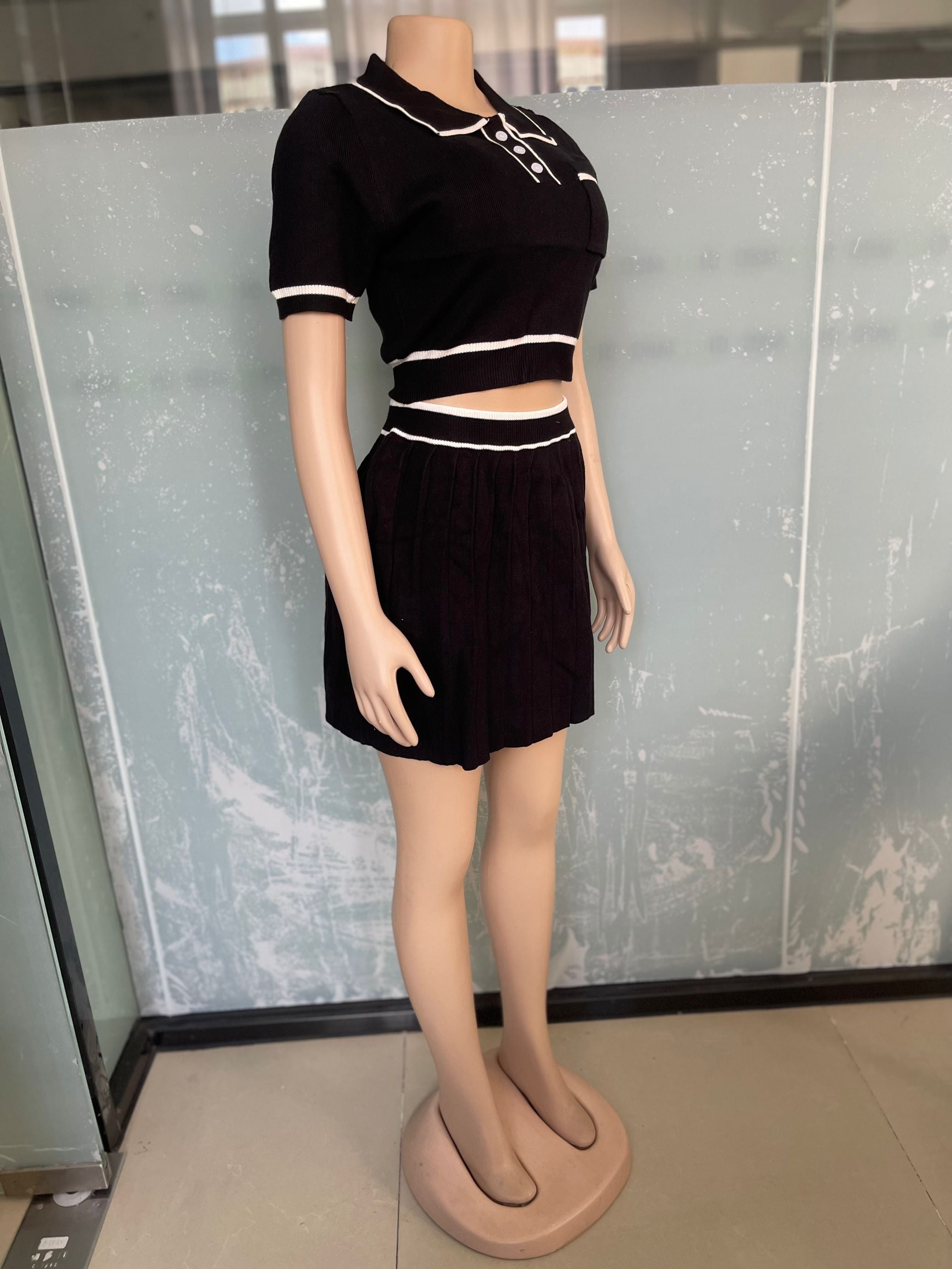 Fashion Print Style Round Neck Short Sleeve  Knitting Top Pleated Skirt Women Two-Piece Set 15