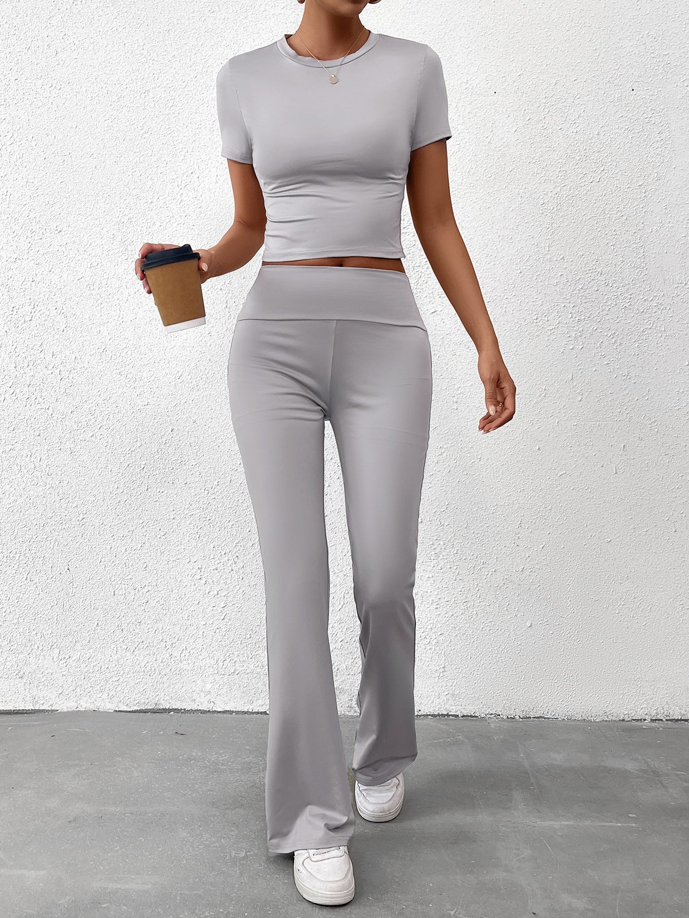 Women Summer Solid Casual Crop Top and Pant Two-piece Set 4