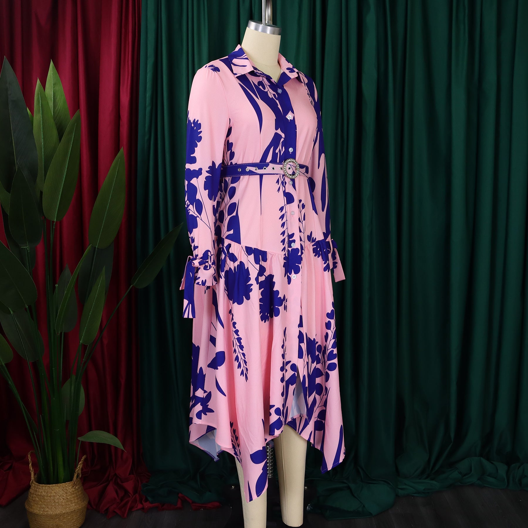 Plus Size Women Irregular Print Turndown Collar Dress 5