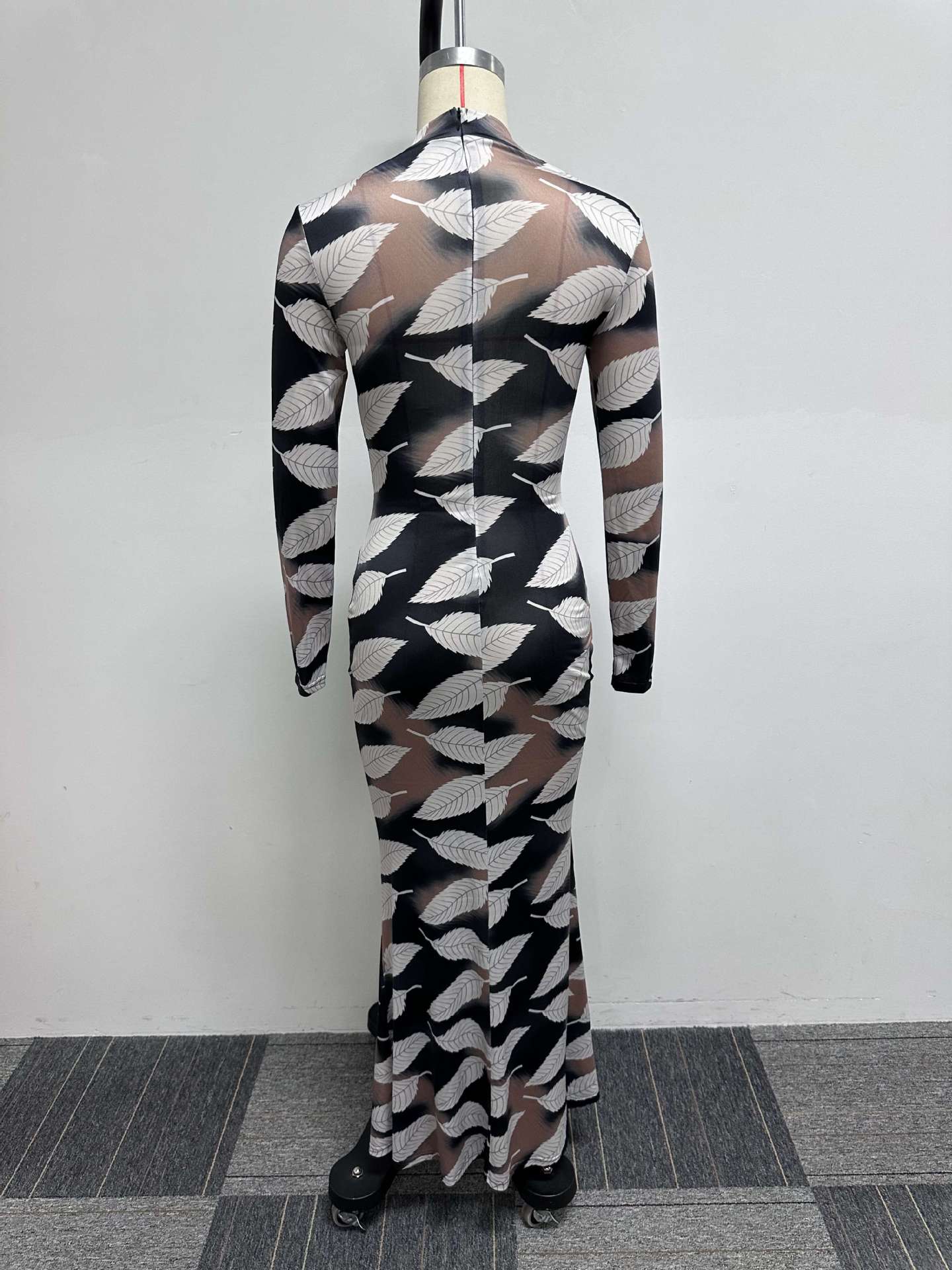 Sexy Printed Stretch Round Neck Long Sleeve Bodycon Tight Fitting Mermaid Long Dress 13