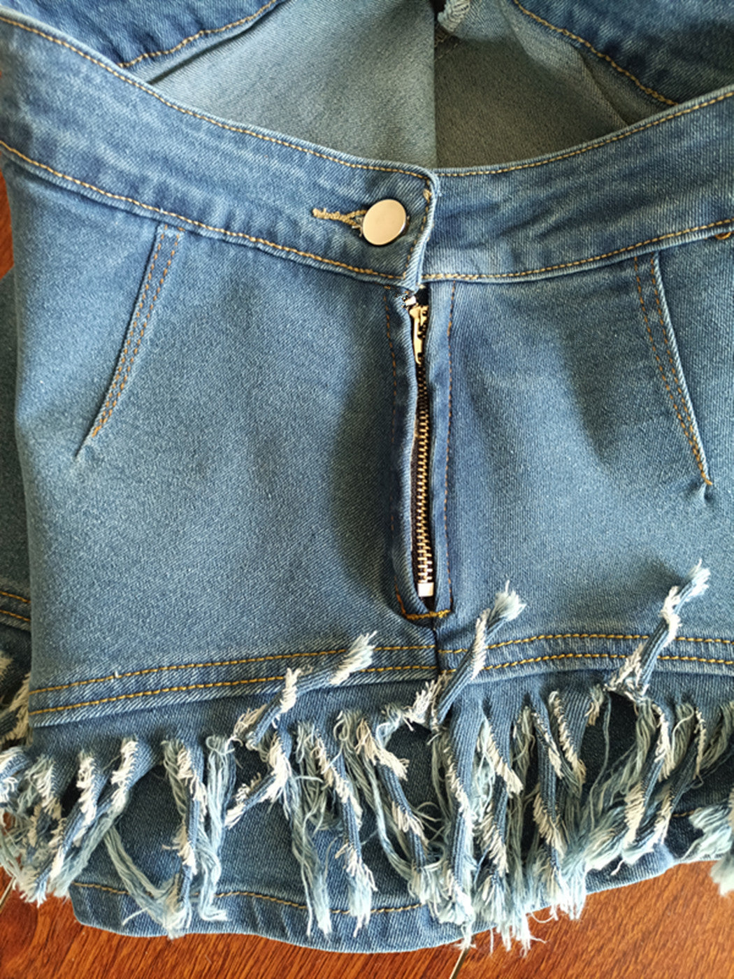 Women Denim Stretch Diagonal Apron Fringed Shorts 15