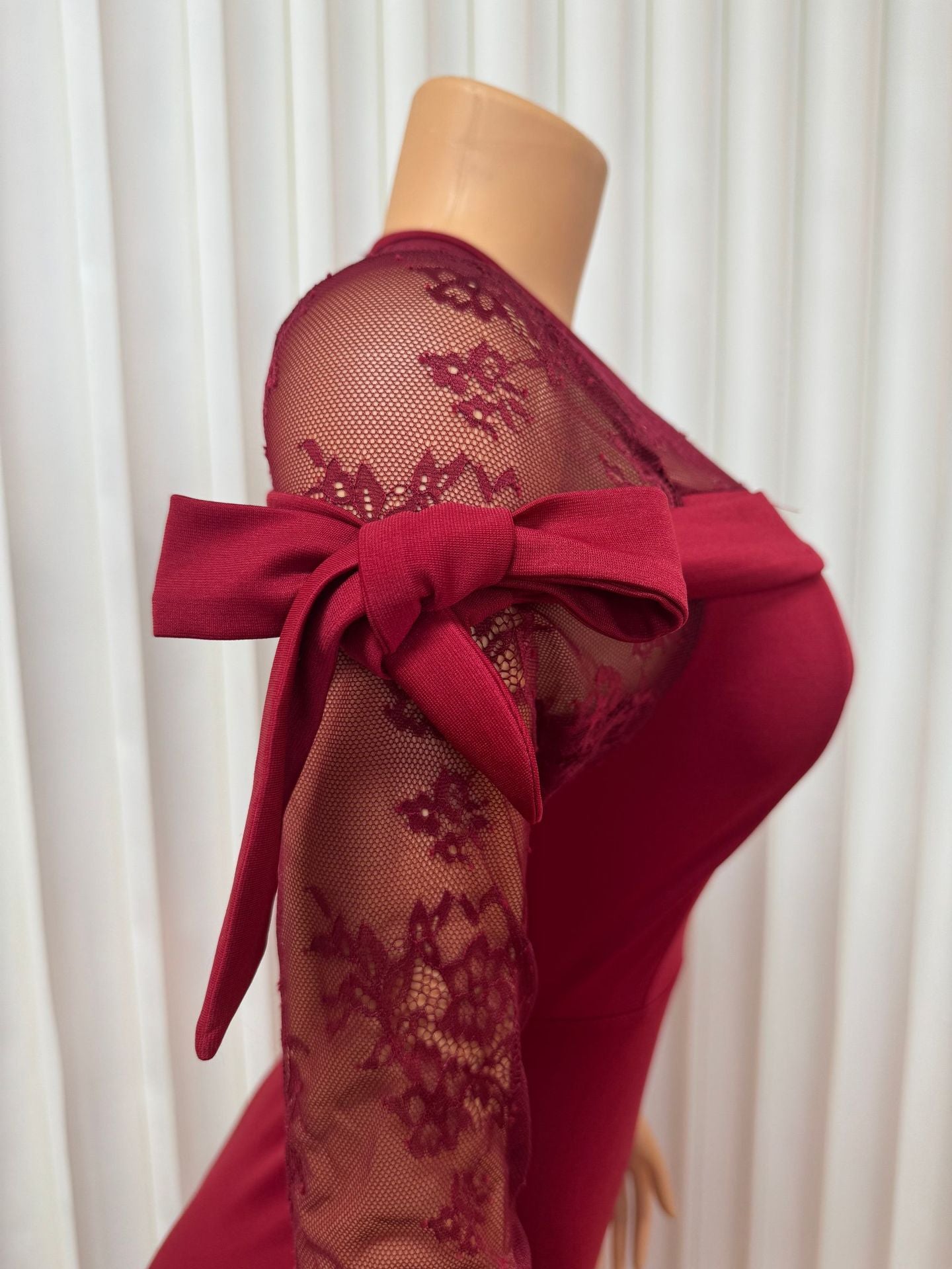 Solid Round Neck Sexy Lace Patchwork Sheer Slit Evening Dress for Women 12