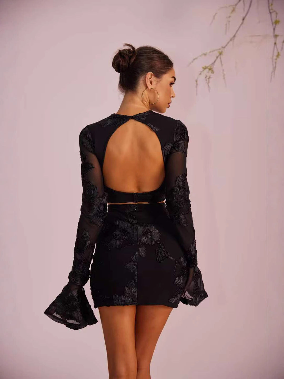 Women Embroidered Floral Backless T-Shirt and Skirt Two-Piece Set 3