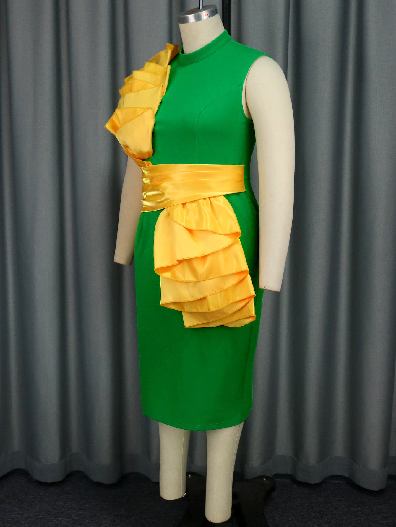 Elegant Contrast Color Sleeveless Slim Formal Party Dress 4