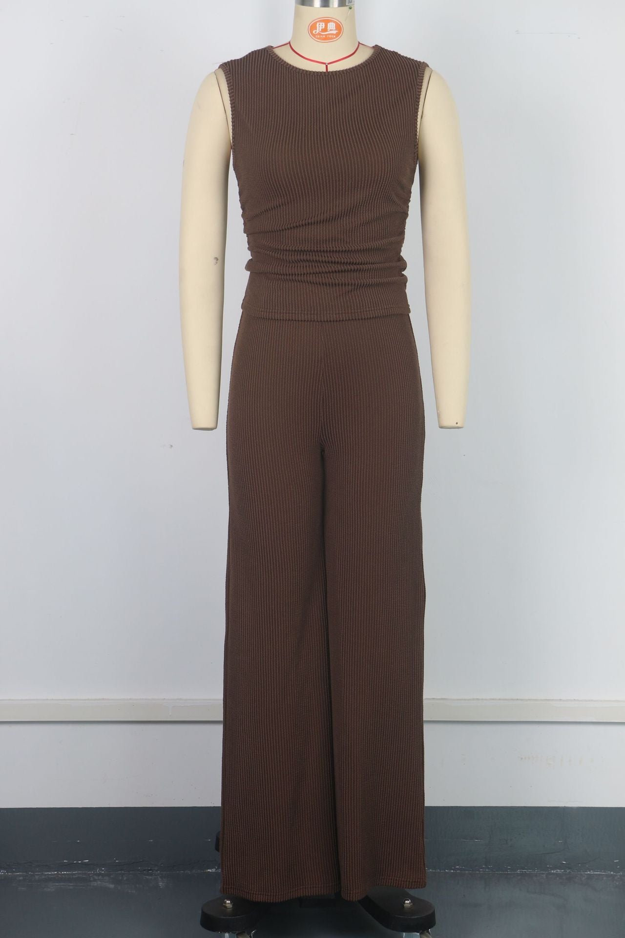 Women Casual Round Neck sleeveless Top and trousers Two Piece Set 10