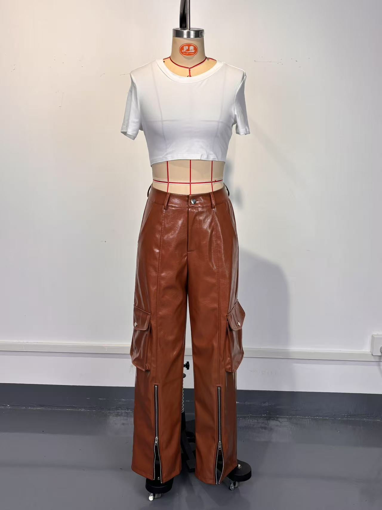 Women Multi-pocket Style PU-Leather Retro Pants 9