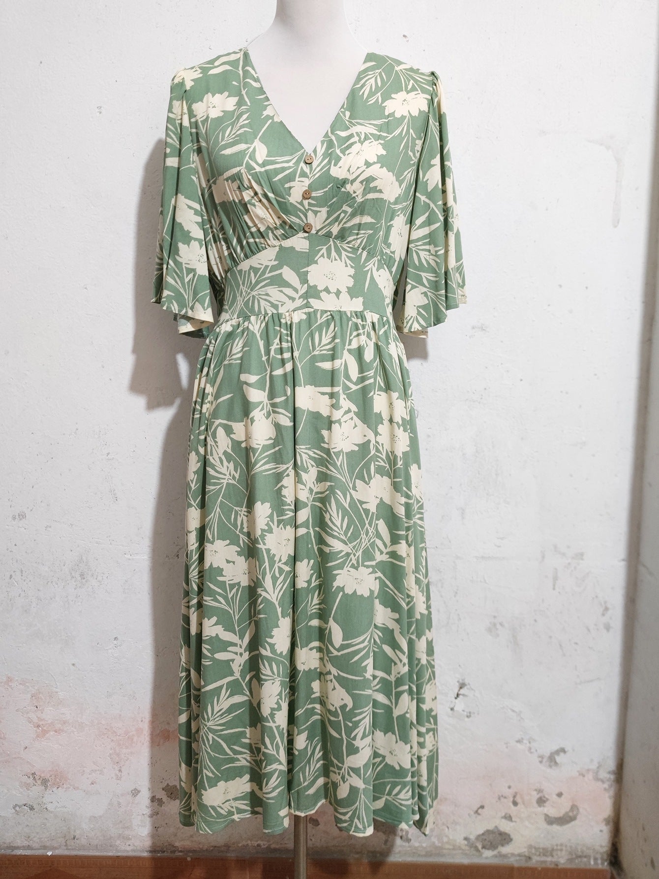 Women Printed V-Neck Short Sleeve Bohemian Holidays Beach Dress 5