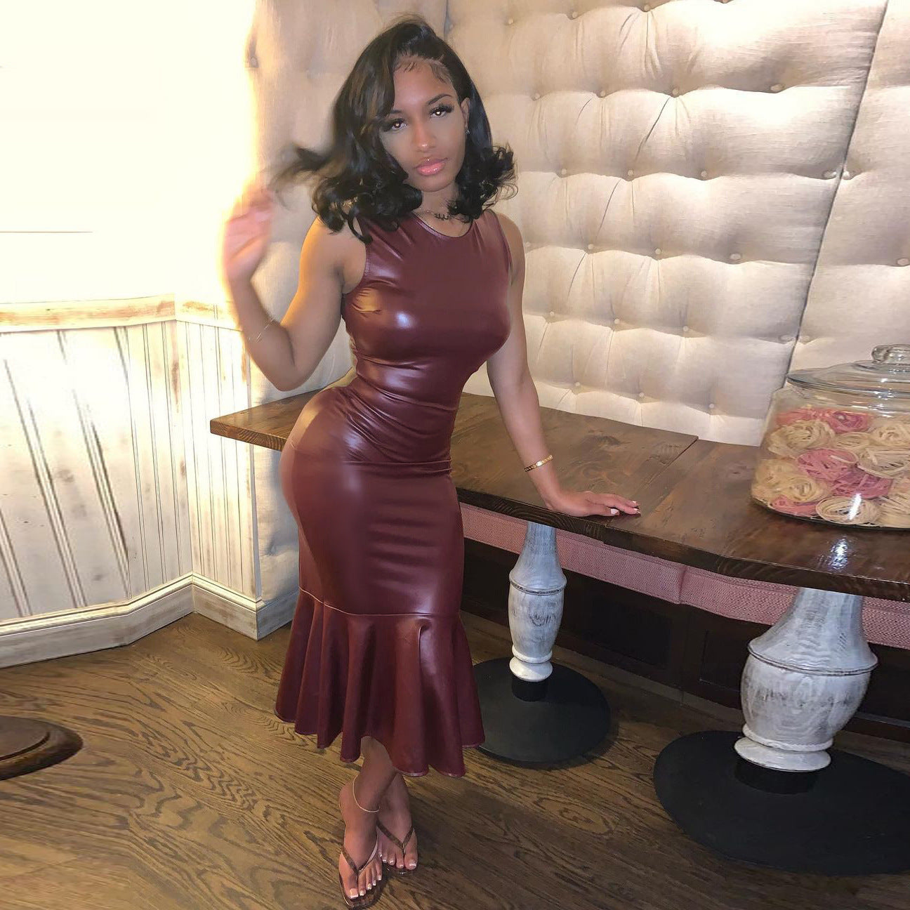 Women PU Leather Round Neck Sleeveless Bodycon Pleated Mermaid Dress 4