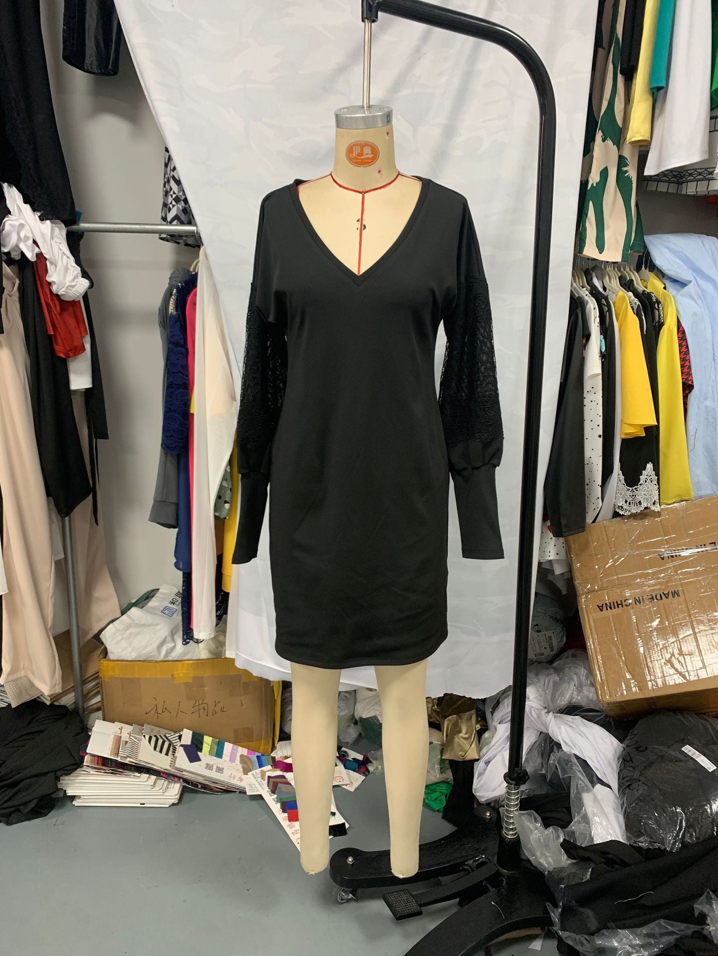 Women long sleeve lace Patchwork V-neck dress 7