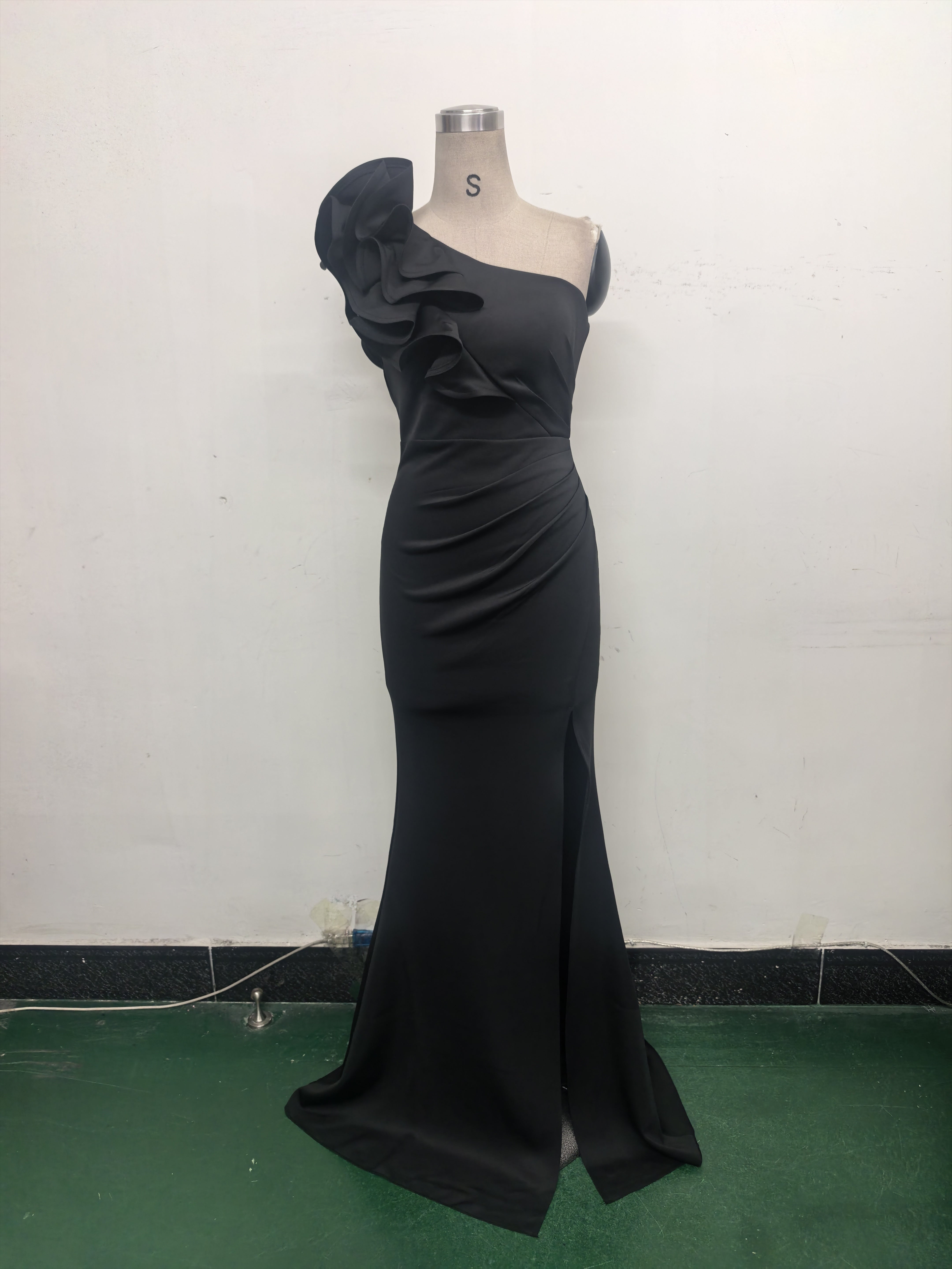 Women One-Shoulder Beaded Wool and Floral Satin Slit Sexy Evening Dress 39