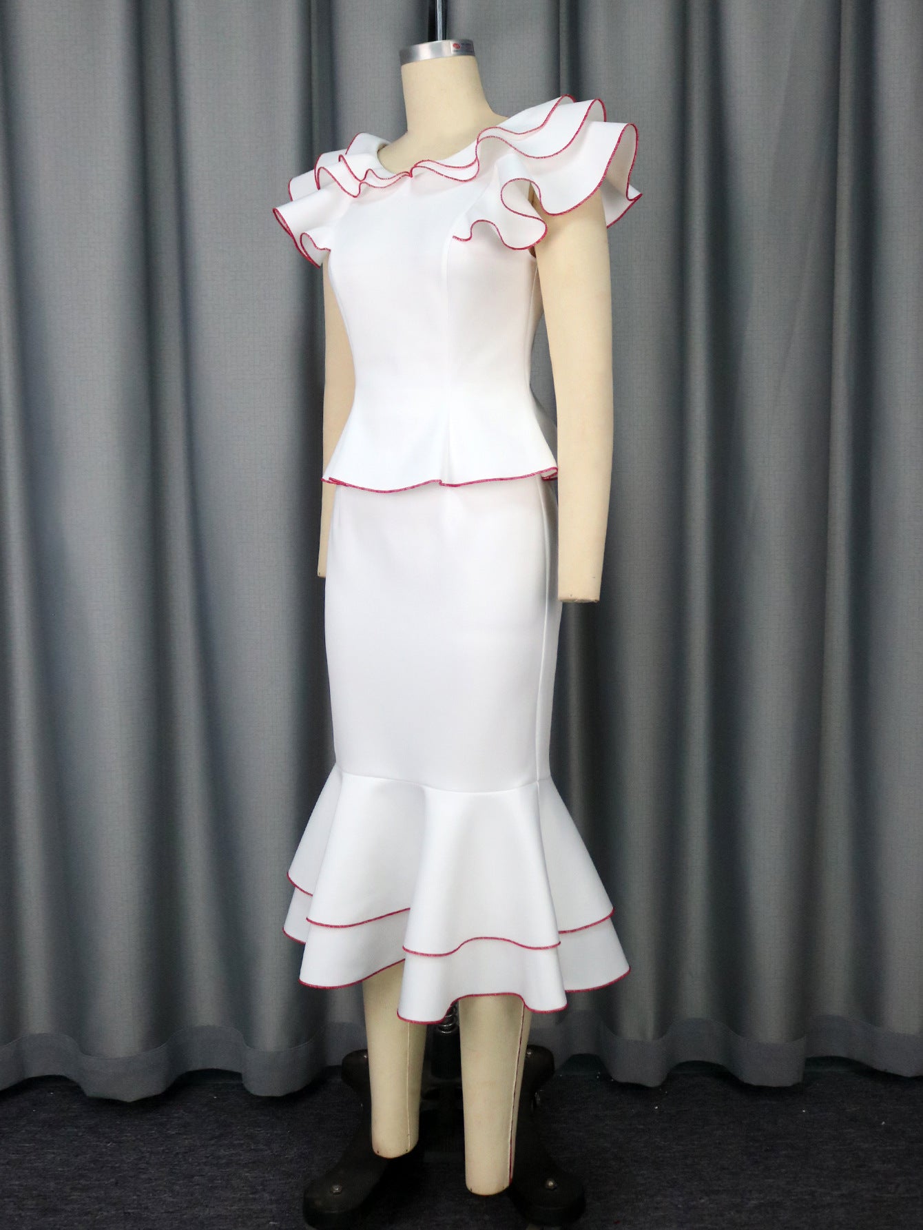 Women's Peplum Contrast Top & Chic Mermaid Pencil Skirt Two-Piece Set 5