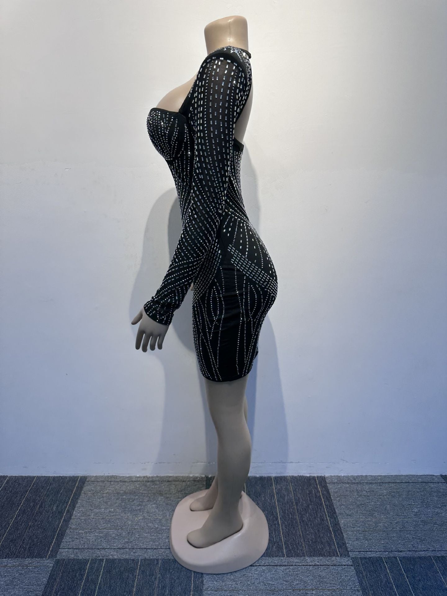 Women Sexy Long Sleeve Beaded Backless Hollow Solid Dress 12