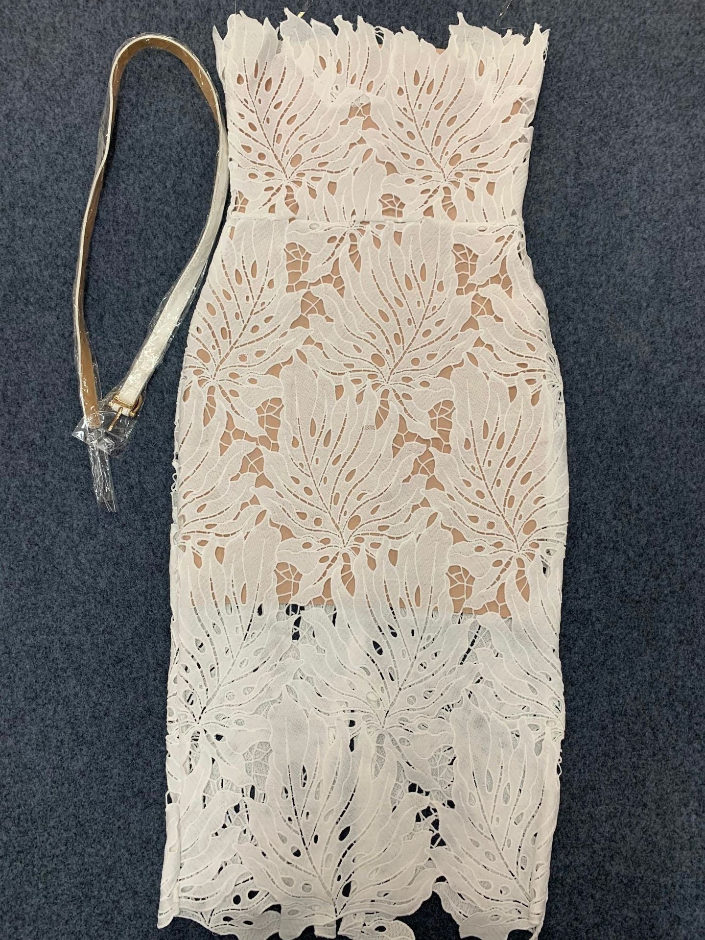 Women knitting sleeveless Strapless Lace white dress 15