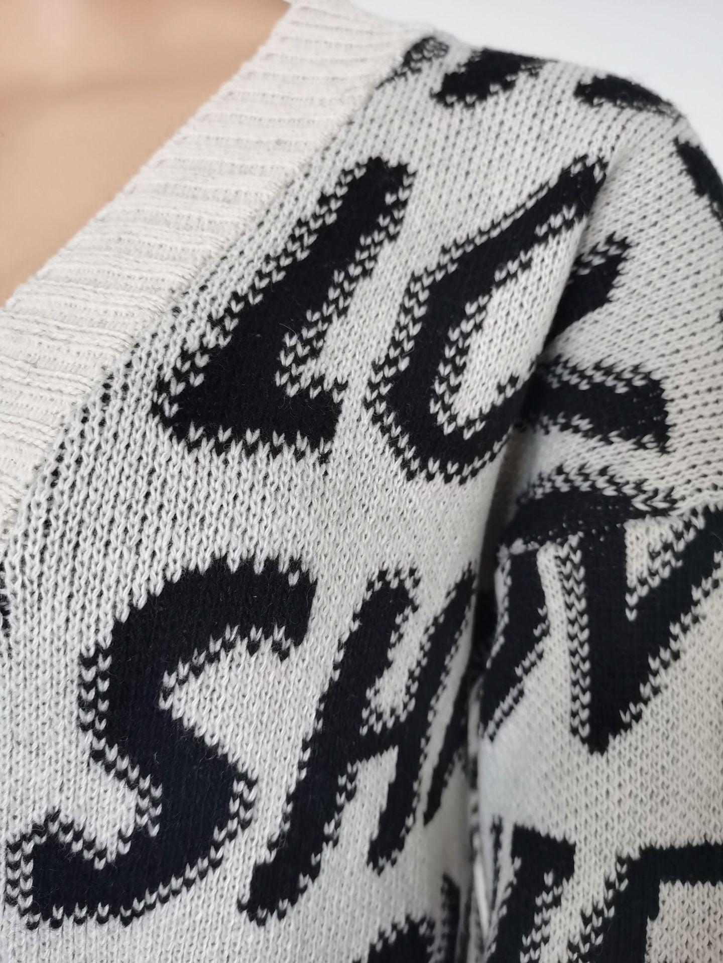 Women autumn and winter loose sweaters 14