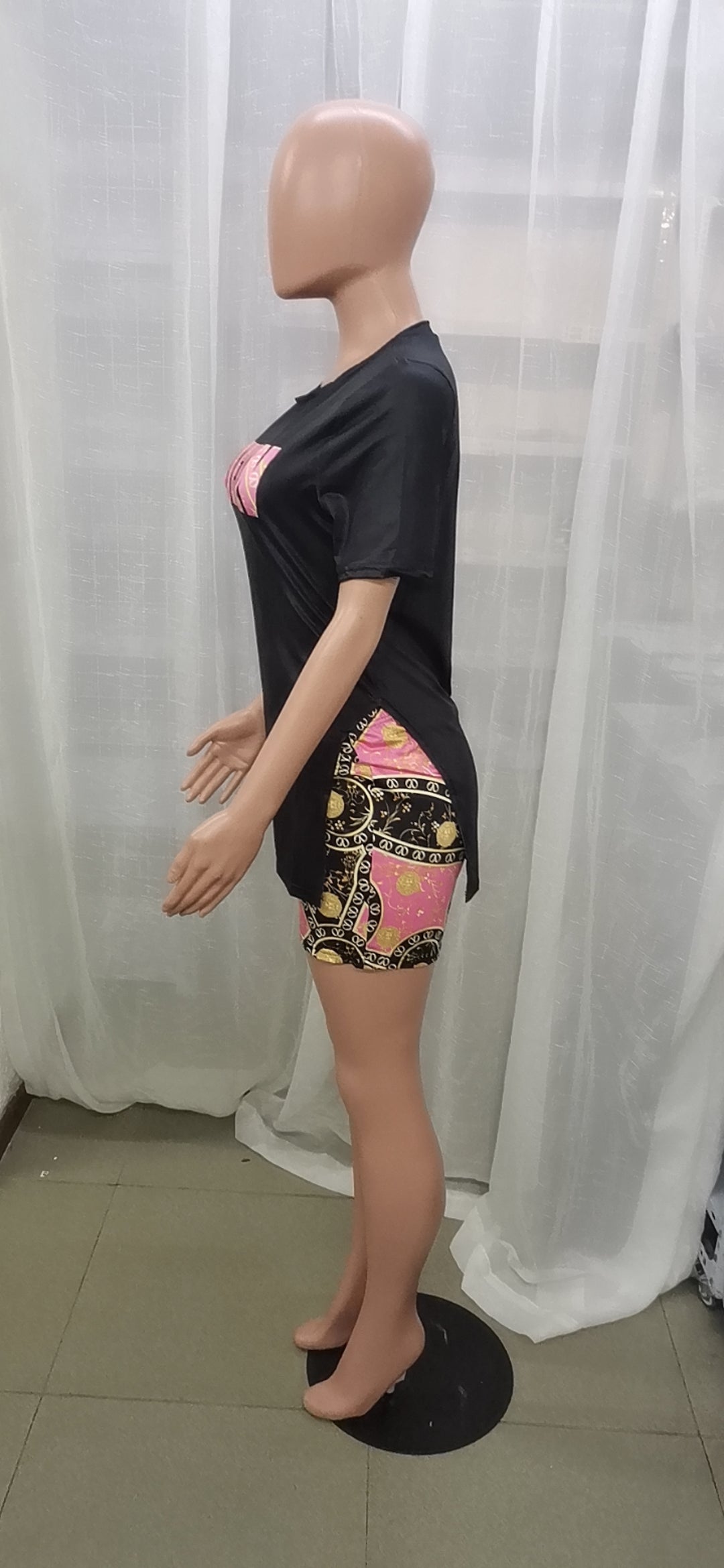 Women Letter Print Slit Short Sleeve Top + Shorts Two-Piece Set 36