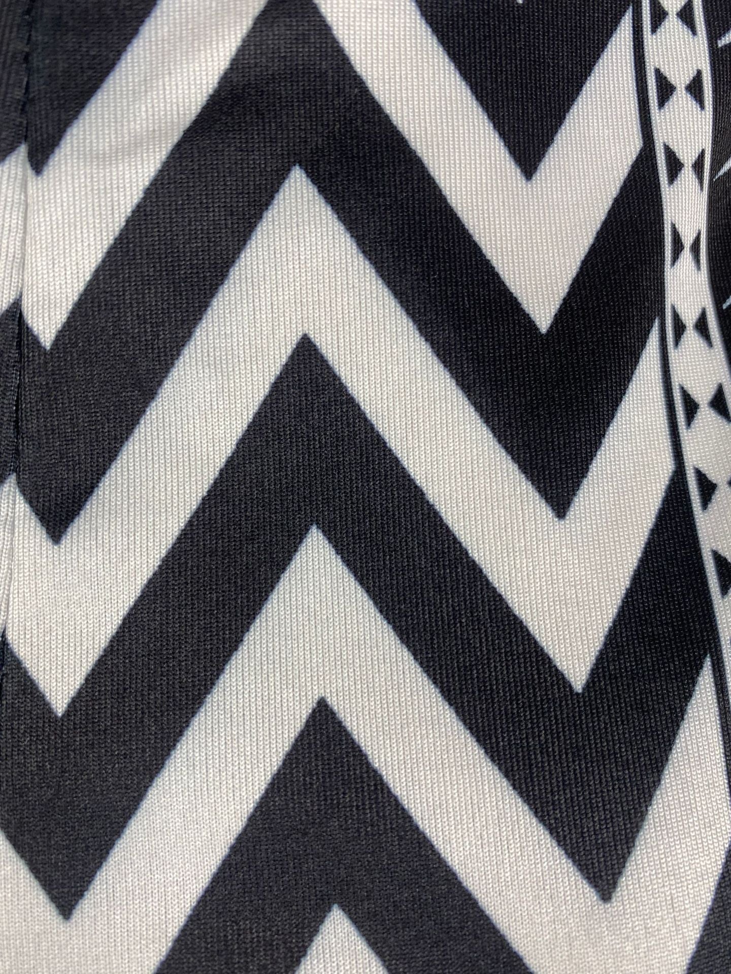 Women's Fashion Sexy Low Cut V-Neck Suspenders Positioning Print Jumpsuit 10