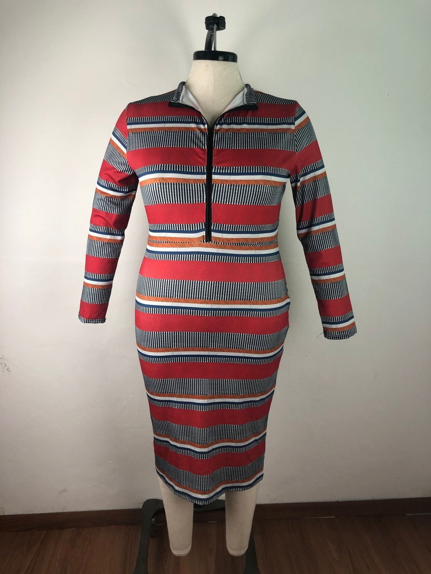 Plus Size Women's Ribbed Striped Print Long Sleeve Dress 9