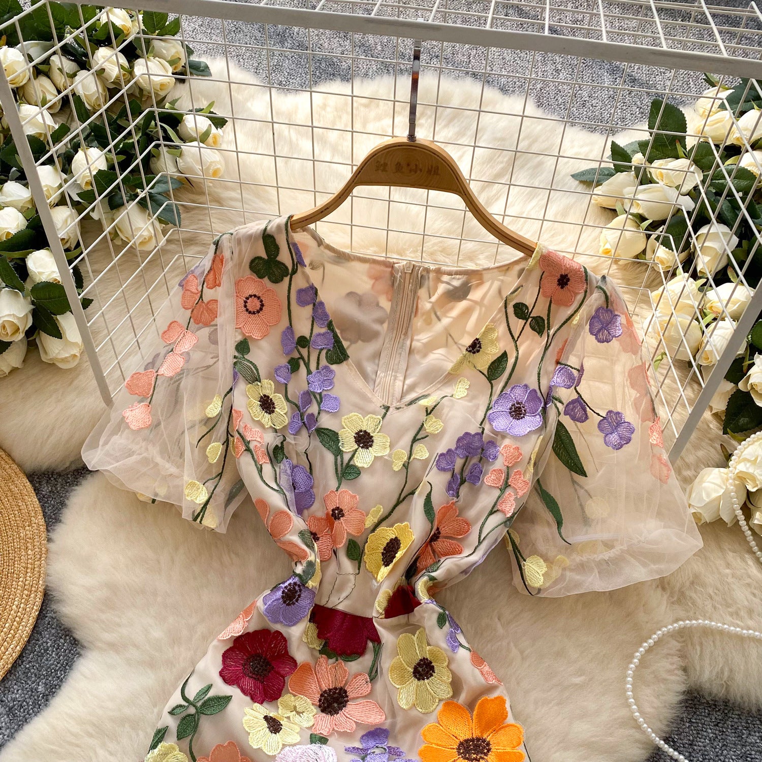 Women's  Luxury Embroidery Mesh Puff Sleeve Slim Waist Short Chic Dress 27