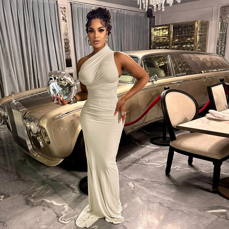 Winter Chic Elegant Slim Fit One-Shoulder Solid Bodycon Dress 3