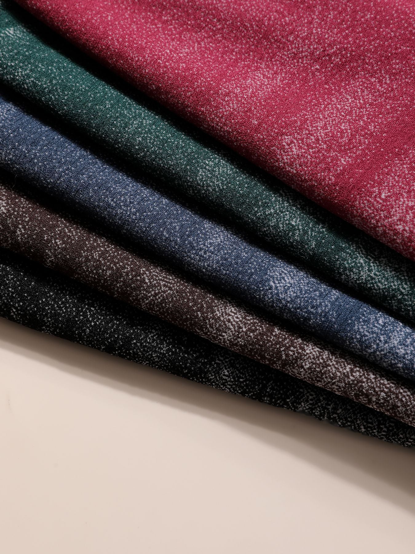 Women's Seamless Simulated Denim Pattern Print Outdoor Wear High Stretch Breathable Mid-Rise Square Leg Shorts 16