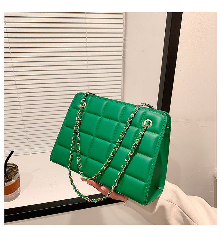 Women Retro Chain Solid Shoulder Bag 22