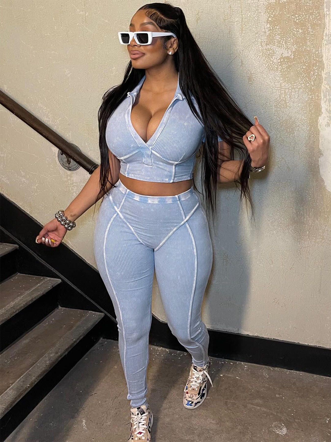 Women Washed and distressed Turndown Collar V Neck two-piece set 3