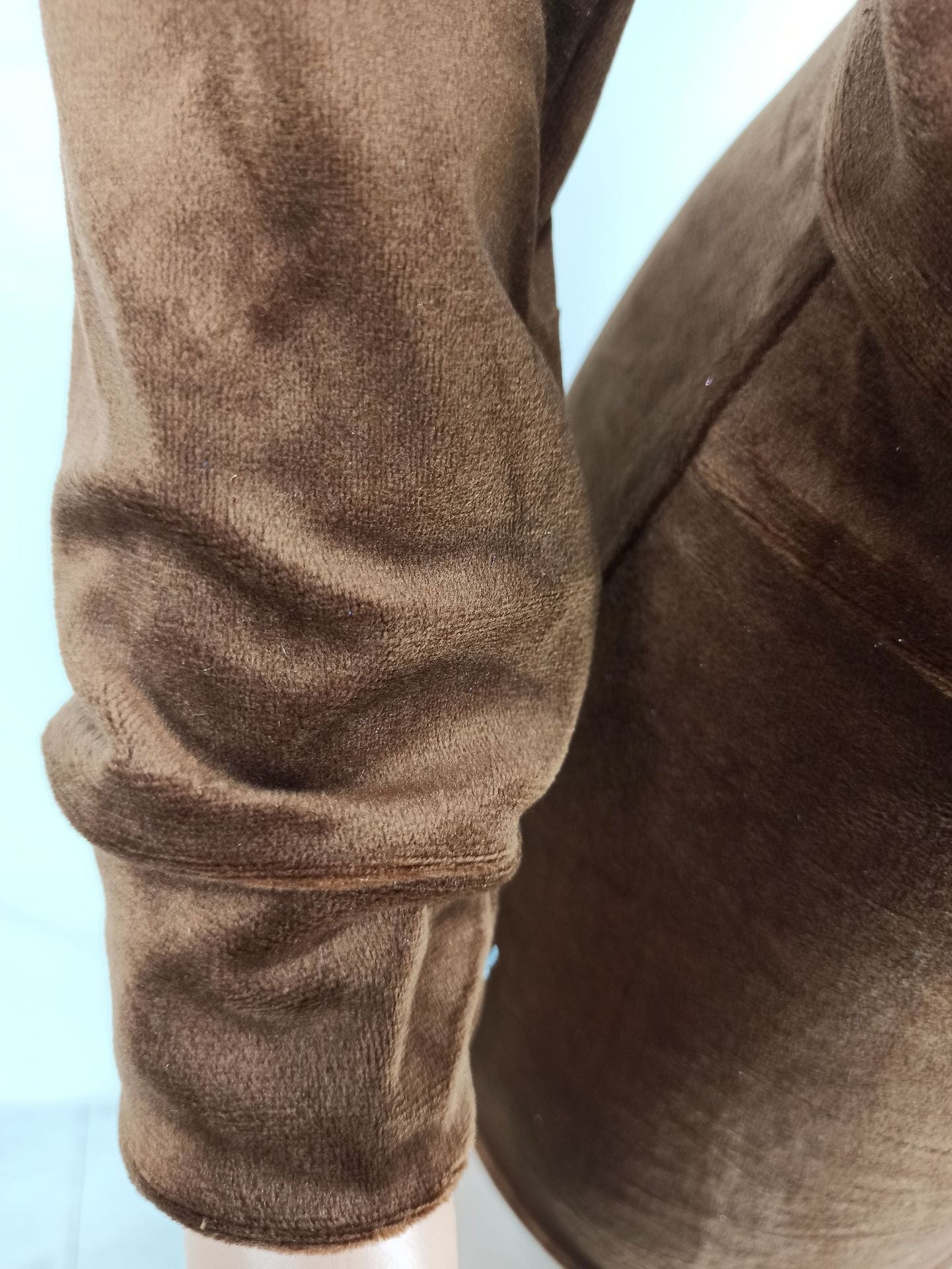 Women's Fashion Casual Solid Velvet Hooded Two-Piece Shorts Set 22