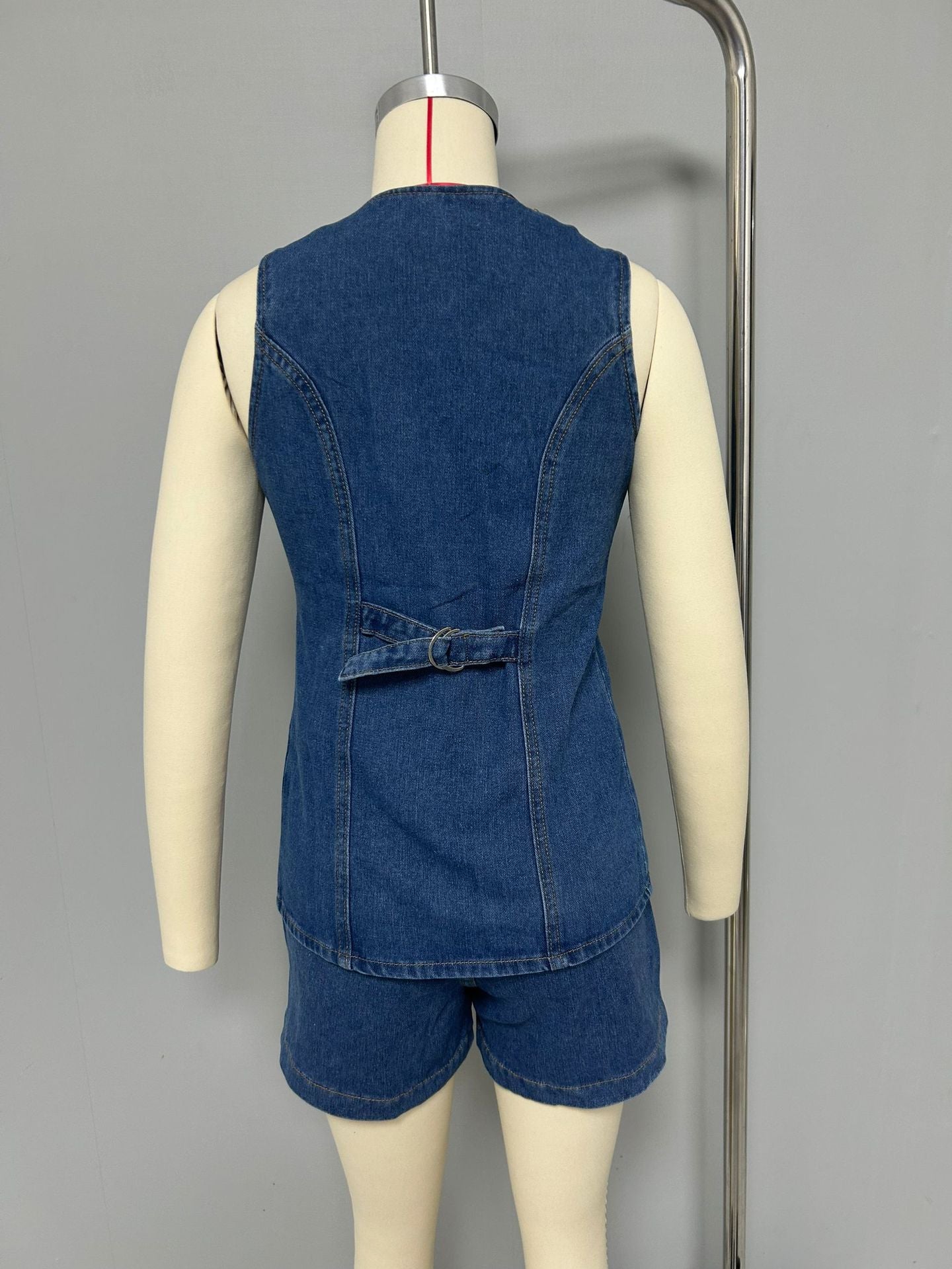 Fashion Casual Sleeveless High-Waist Women's Denim Vest Shorts Two Piece Set 10