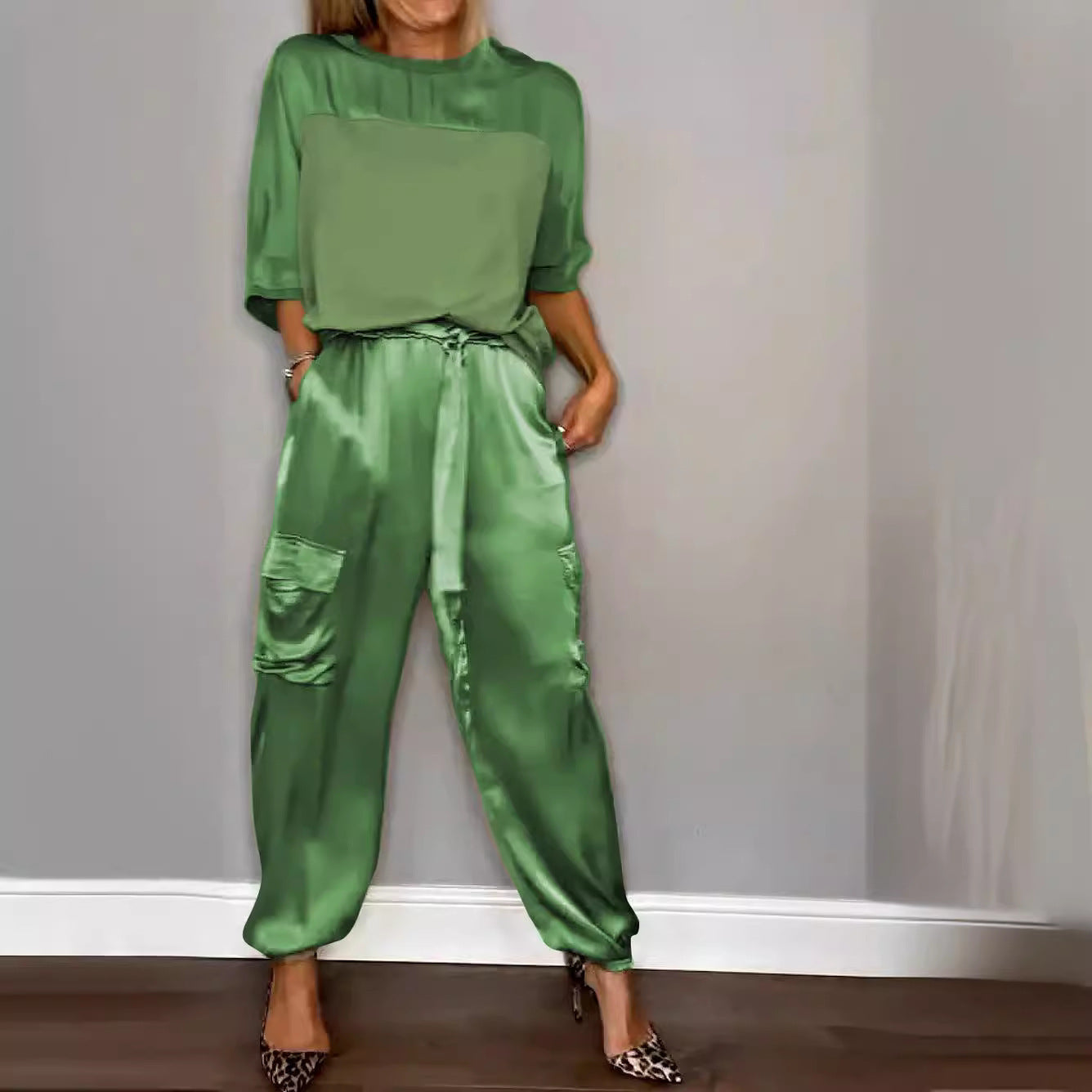 Women half-sleeved Top and long pants Two Piece Set 13