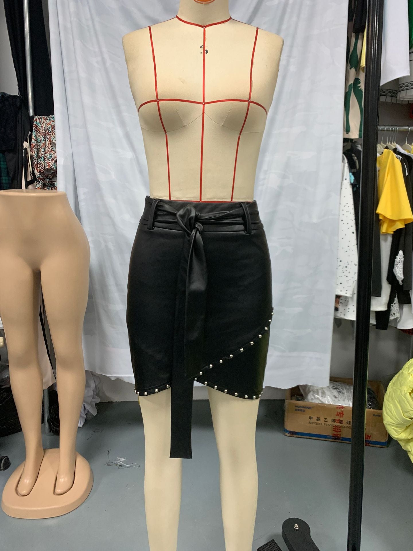 Women's  Fashion Casual Sexy Leather Beaded Slit Bodycon Mini Skirt 4