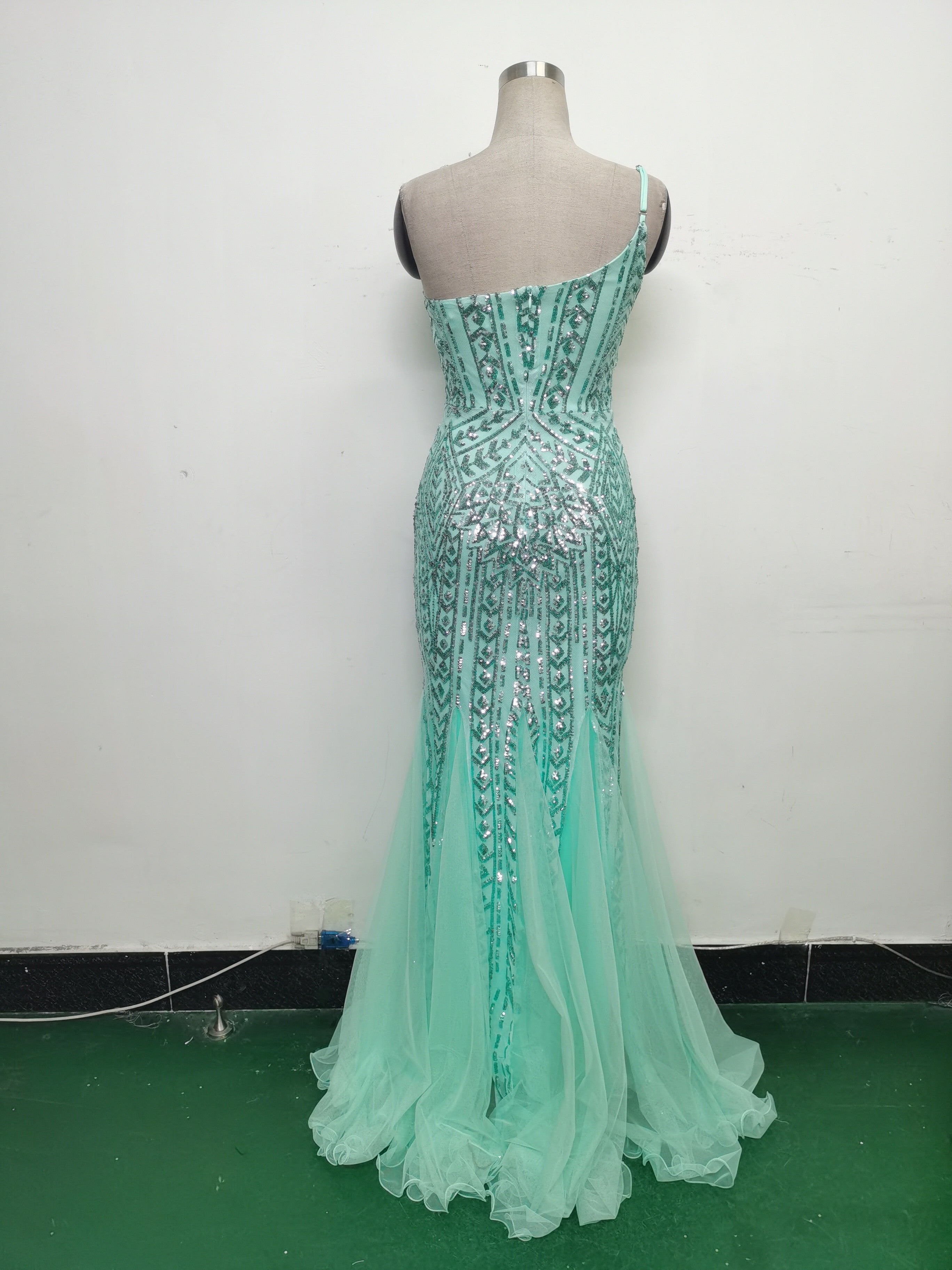 Sexy One Shoulder Sequins Mesh Patchwork Evening Dress 59