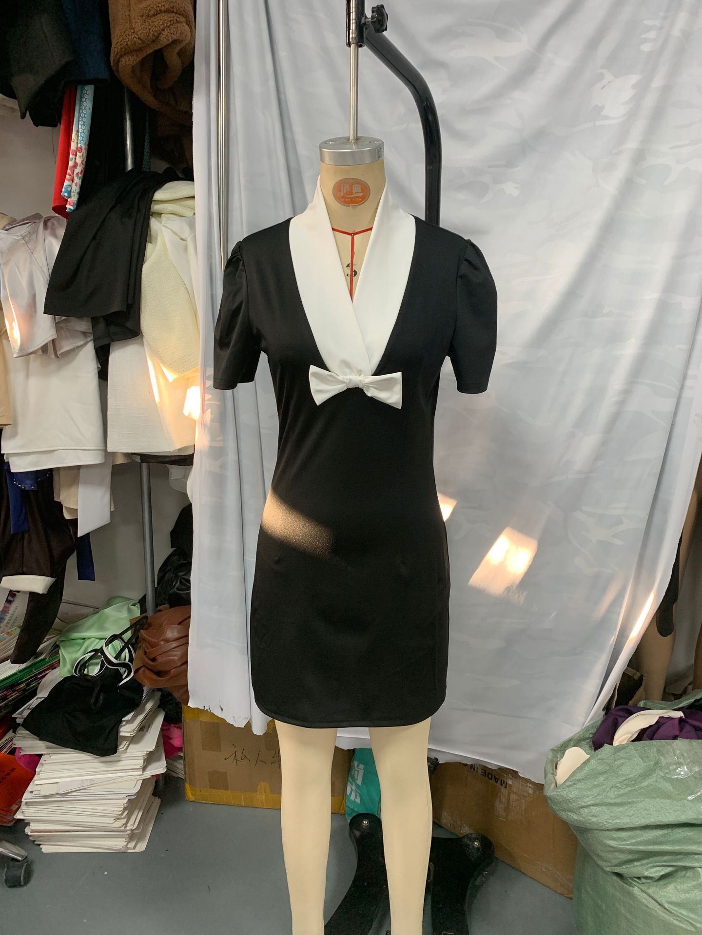 Women's Summer Chic V Neck Trendy Black Dress 7