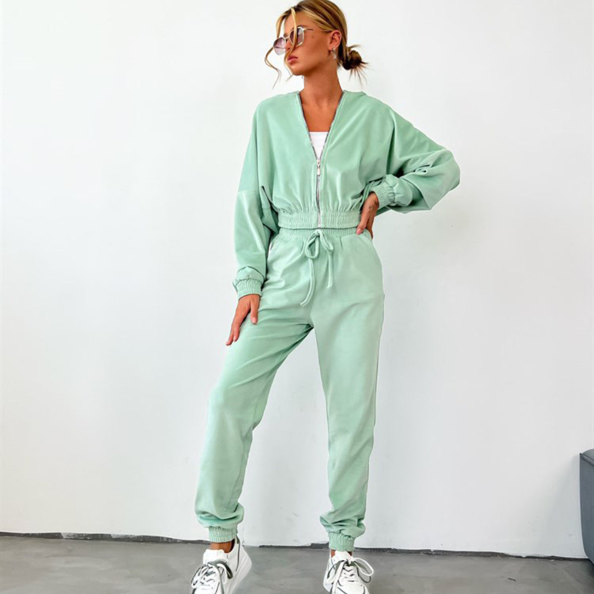 Women Solid Casual long-sleeved Hoodies and PantTwo Piece Set