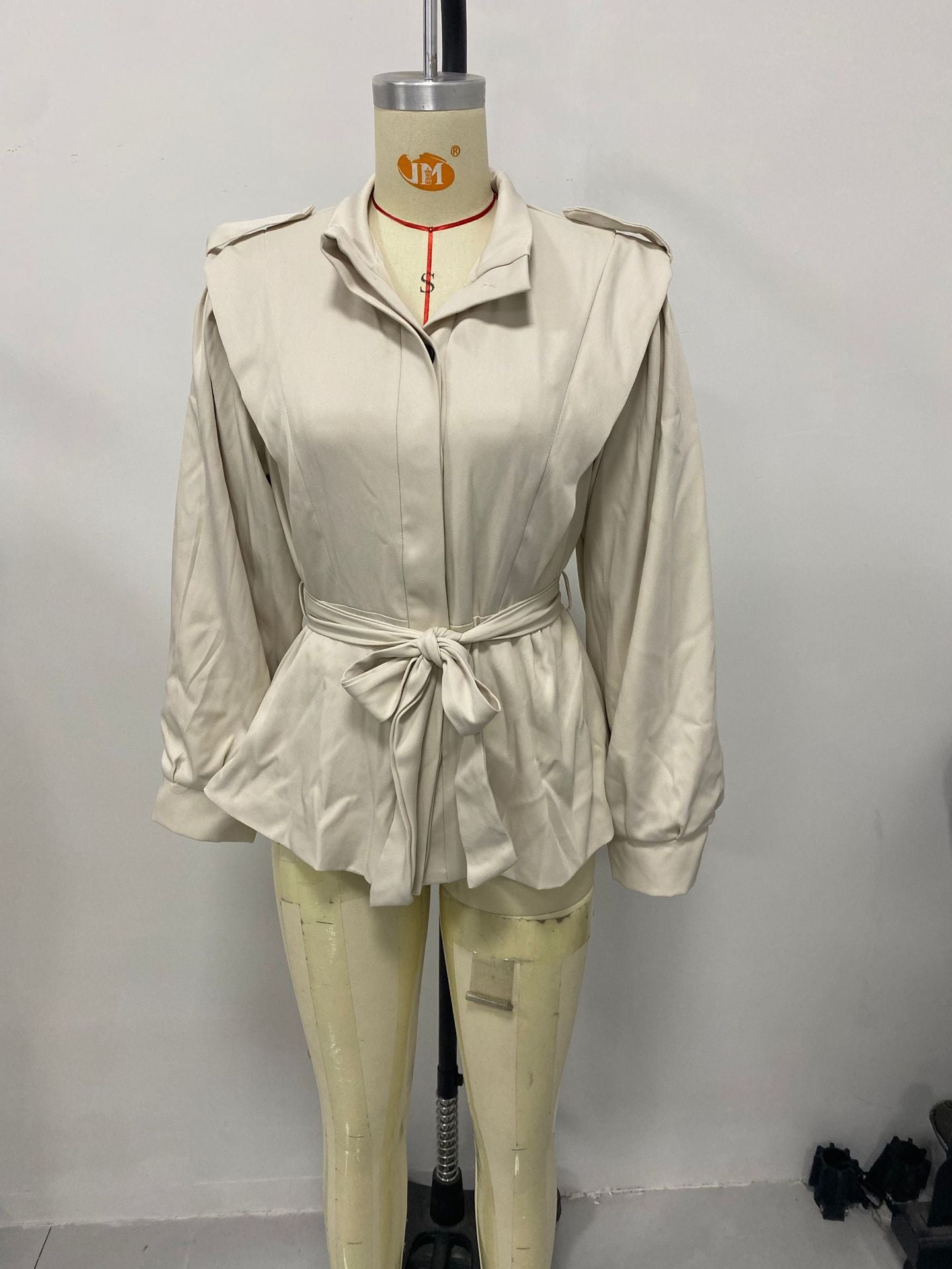 Women Fall Turndown Collar Long-Sleeved Crop Top 4