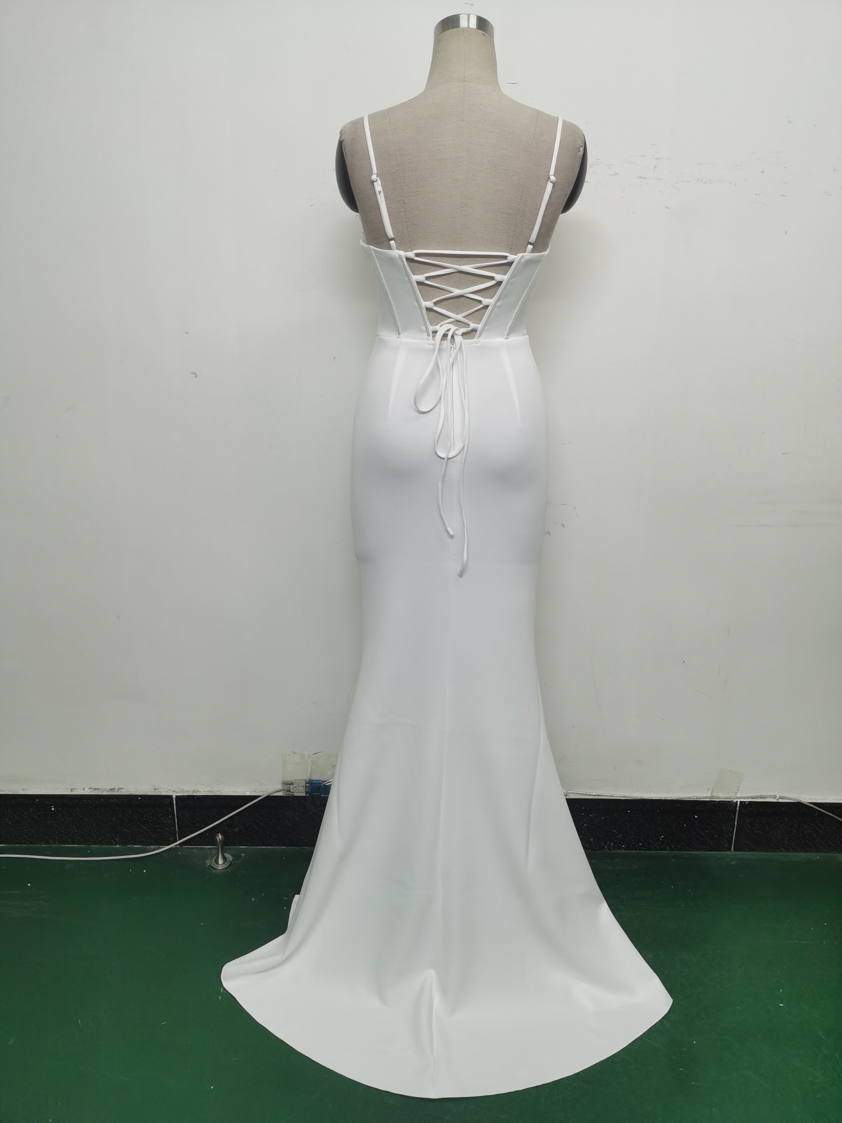 Fishbone Slim Waist Solid Color Satin Evening Dress 31