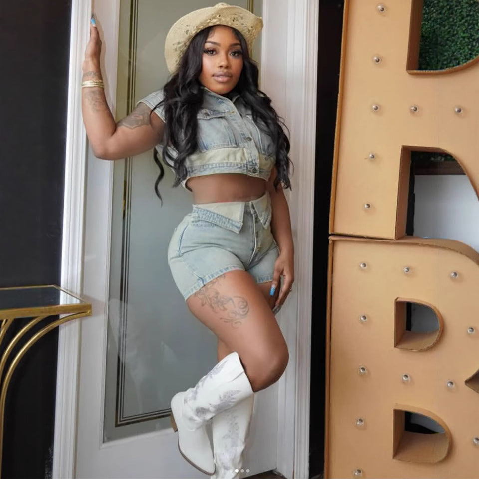 Women Casual Washed Colorblock Short Sleeve Top Turned Denim Shorts Two-piece Set 4