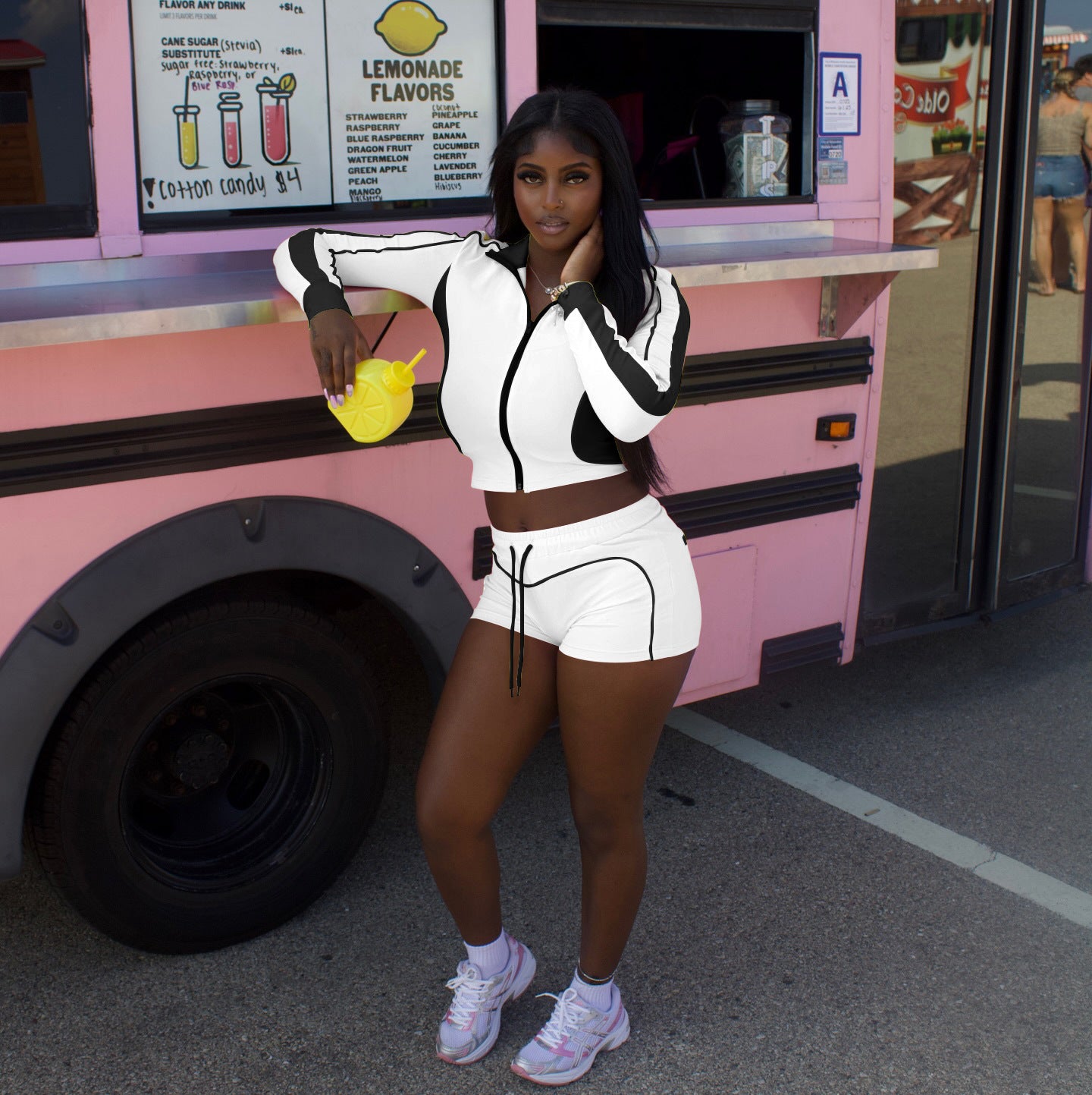 Women Summer Contrast Color Patchwork Long Sleeve Top and Shorts Sports Two-piece Set 10