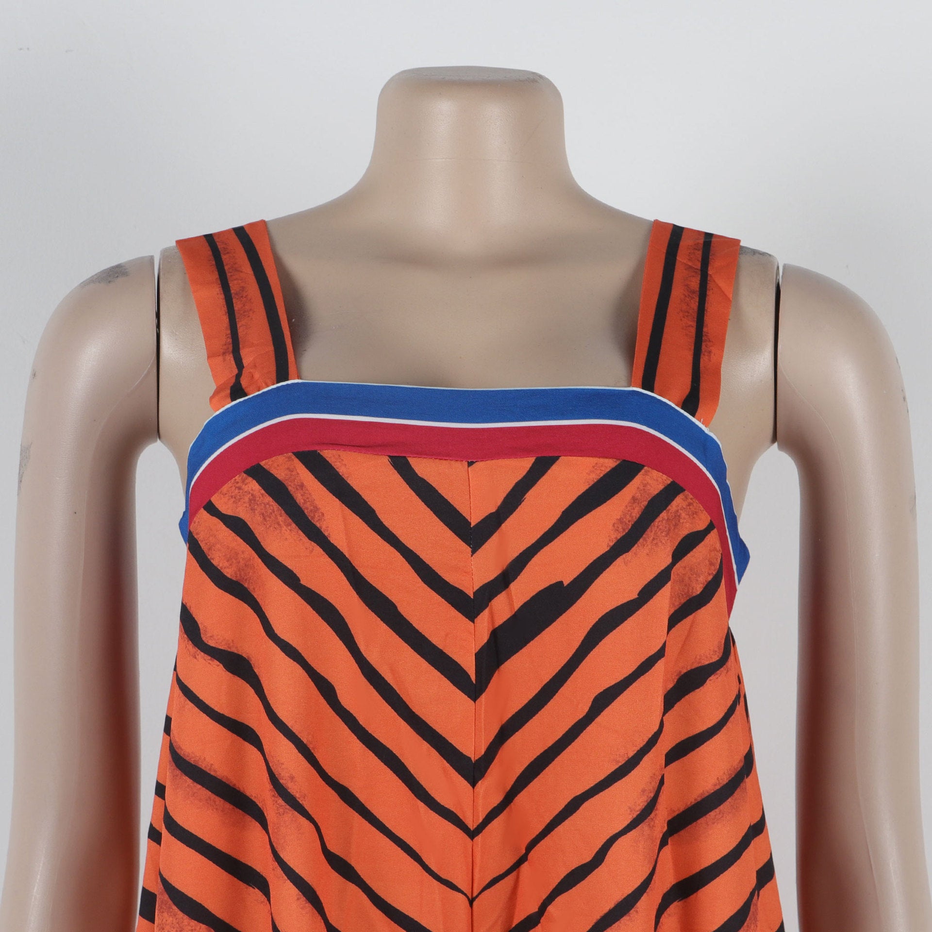 Sexy Print Contrast Color Oversized Wide Leg Strap Jumpsuit 9