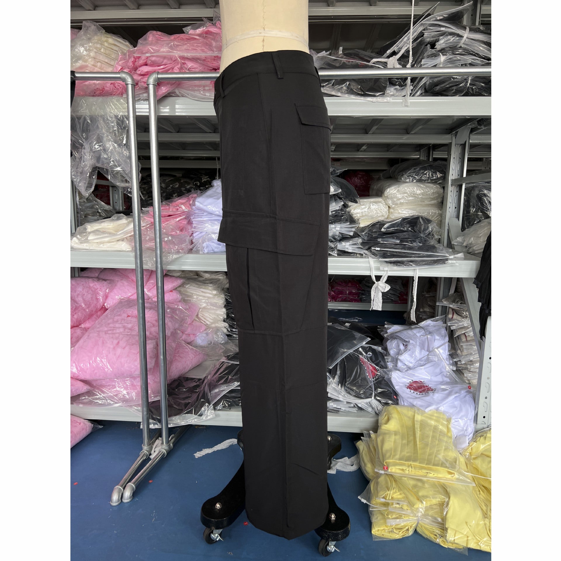 Trendy Street Style Loose Low-Waist Wide-Leg Cargo Pants 17