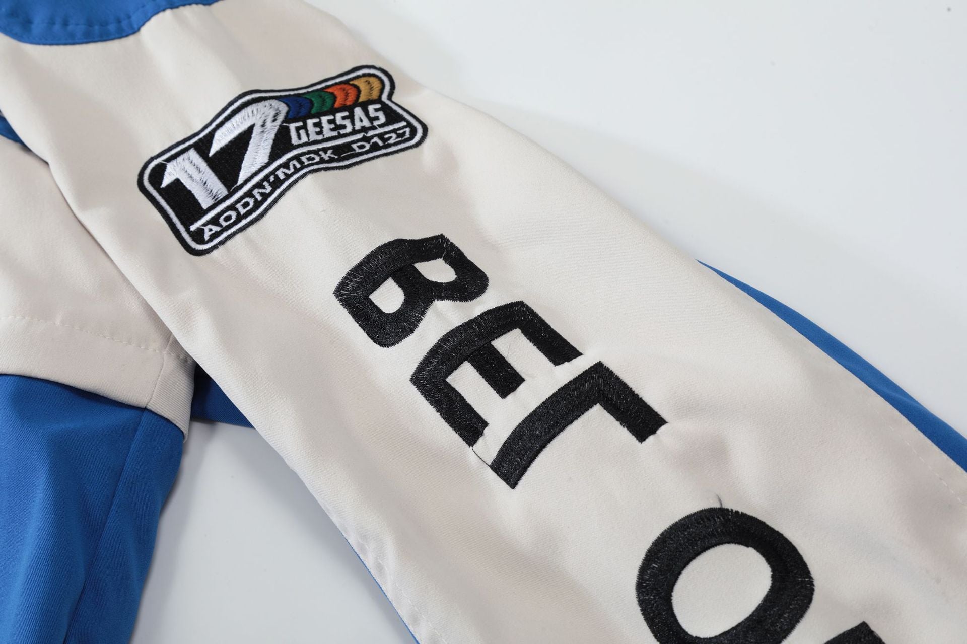 Men's detachable embroidered jacket 32