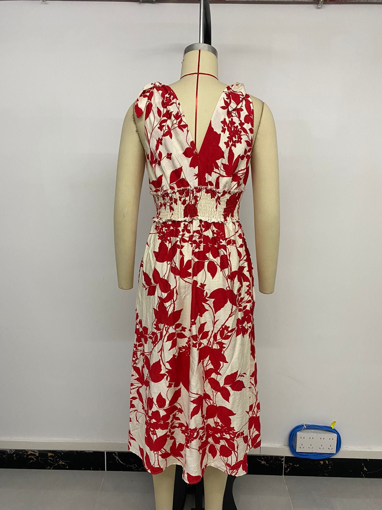 Women summer Holidays sleeveless bow red floral print dress 6
